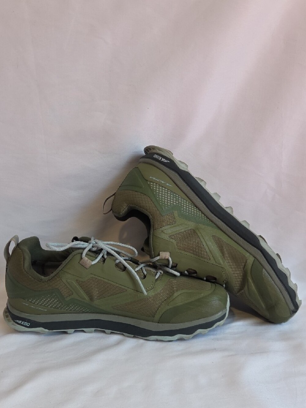 Altra Lone Peak All-WTHR Low Trail Running Shoes - Picture 3 of 8